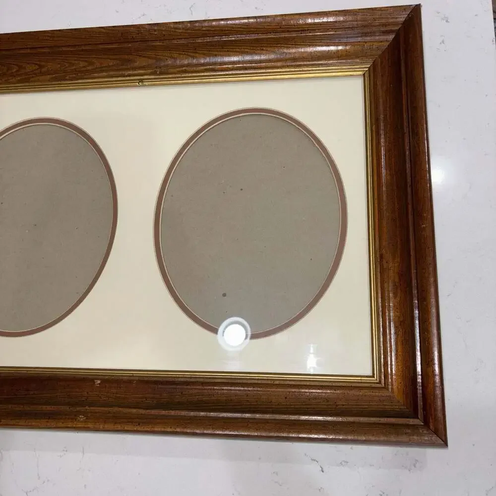 Vintage Wooden Double Oval Photo Frame with Gold Tone Detail 24”x17”